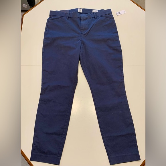 NWT Gap Skinny Ankle Khakis - Picture 2 of 5